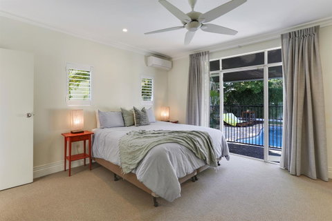 The Shack Noosa - Tourism Guide 8