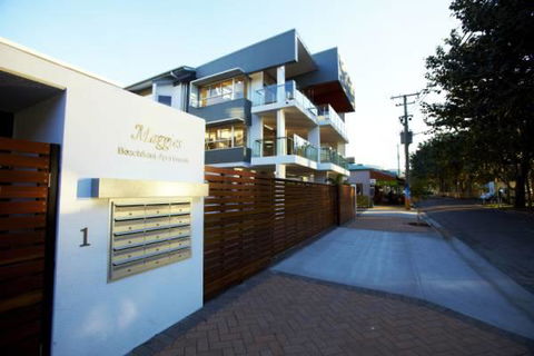Maggies Beachfront Apartment 13 - Tourism Guide 2