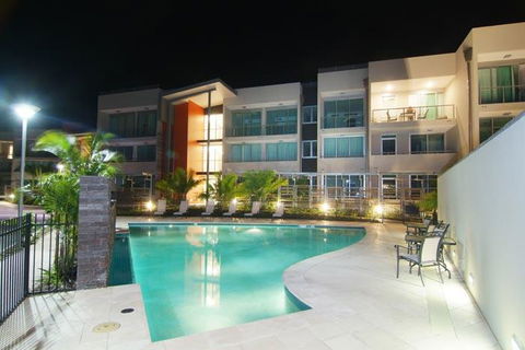 Private Seaview Apartment At Peninsula - Airlie Beach - Tourism Guide 4