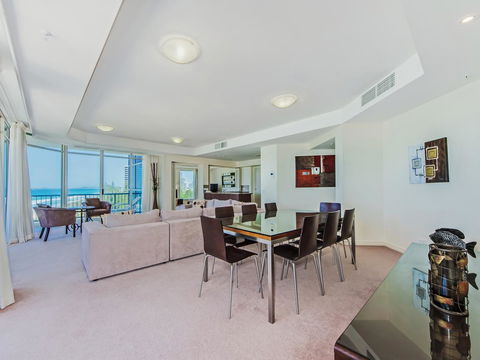 Oceana On Broadbeach - Tourism Guide 7