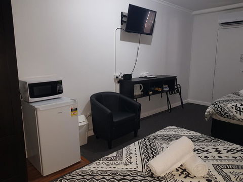 The Q Motel Rockhampton - Travel Search 21