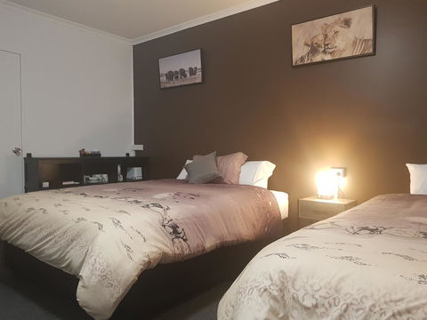 The Q Motel Rockhampton - Travel Search 4
