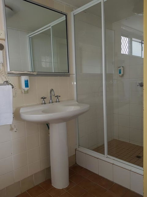 The Q Motel Rockhampton - Travel Search 42