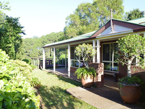 Apple Tree Cottage Montville - Cruises Travel 1