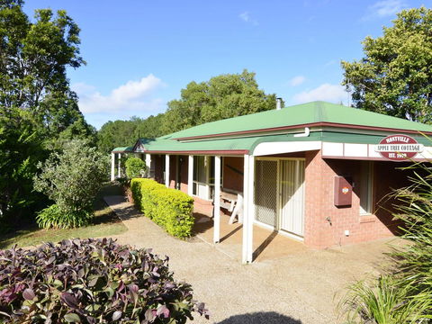 Apple Tree Cottage Montville - Cruises Travel 3