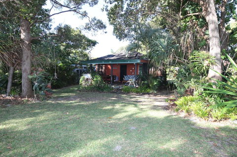 Signal Cottage - Tourism Guide 0