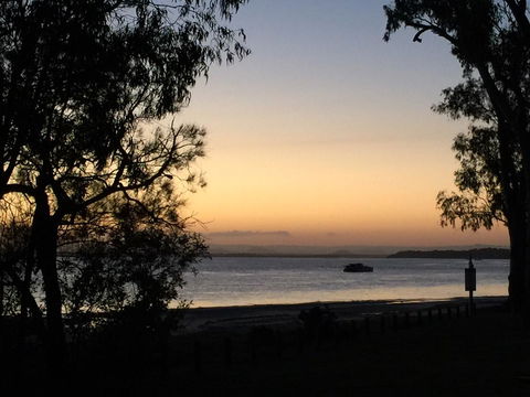 Bribie Waterways Motel - Cruises Travel 19