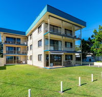 Great Views ground floor unit Clearview Apartments South Esplande Bongaree - Tourism Guide