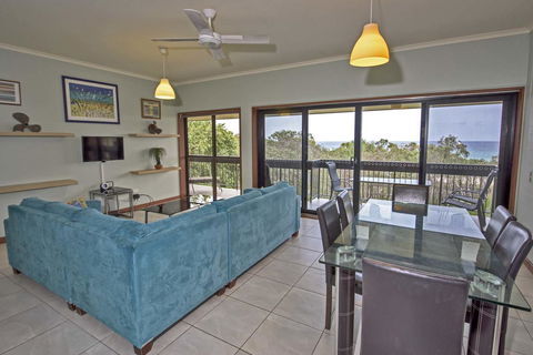 Anchorage On Straddie - Travel Search 8