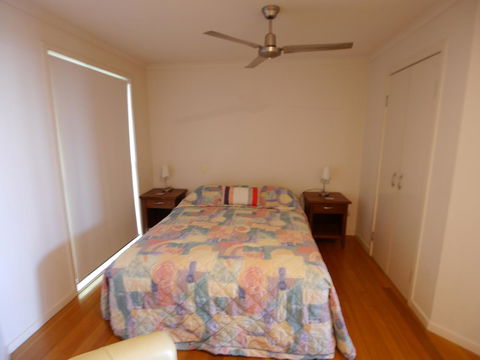 Keep House 1 - Travel Search 13