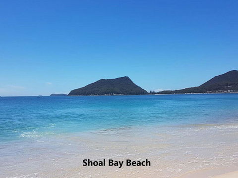'Beach Break 1', 1/10 Lionel Street - Upstairs Unit With Aircon - Cruises Travel 2