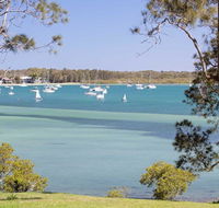 'Corlette Waterfront' 2/44 Danalene Parade - Waterfront Luxury WIFI Aircon Boat Parking - Cruises Travel