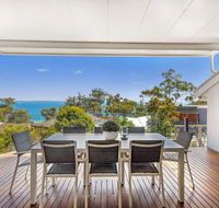 'Nunkeri' 5 Kerrie Close - Stunning House with Fabulous Views Linen WIFI  Air Conditioning - Cruises Travel