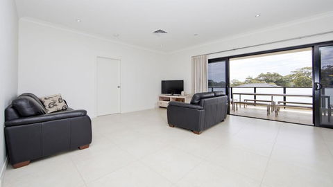 'Ocean To Beach' Luxury Hide Away - Travel Agents 3