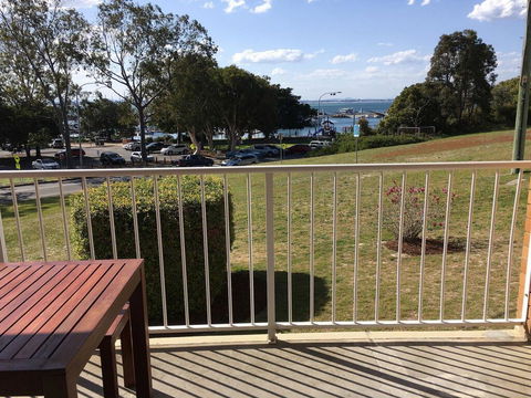 1 'Teramby Court' 104 Magnus Street - In Nelson Bay CBD - Cruises Travel 0