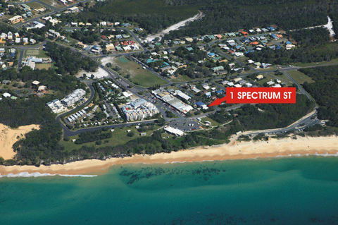 1 Spectrum Street, Rainbow Beach- Close To Shops And Main Beach - Travel Search 2