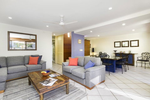 1/67 Noosa Parade - Tourism Guide 3