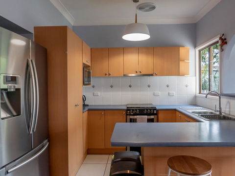 10 Bellgrove Street - Sawtell, NSW - Travel Agents 2