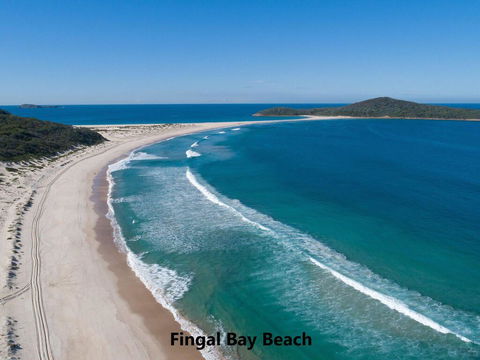 10 Garuwa Street - Fabulous Fingal - Cruises Travel 3