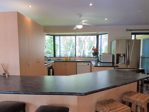 10 Naiad Court -Beach Retreat In The Bush - Travel Search 2