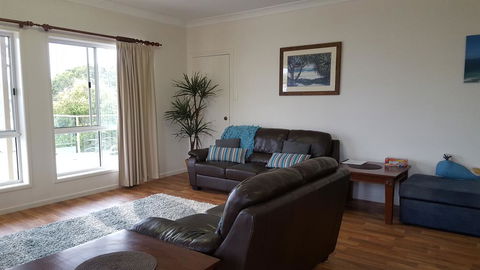 100 Cooloola Drive - Travel Search 3