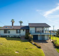 106 Ocean Parade Dalmeny - Travel Agents