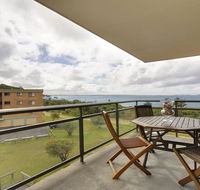 11 'Promenade' 8 Intrepid Close - air conditioned unit with beautiful water views - Cruises Travel