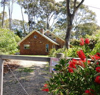11 Barkala St. Dalmeny - Travel Agents