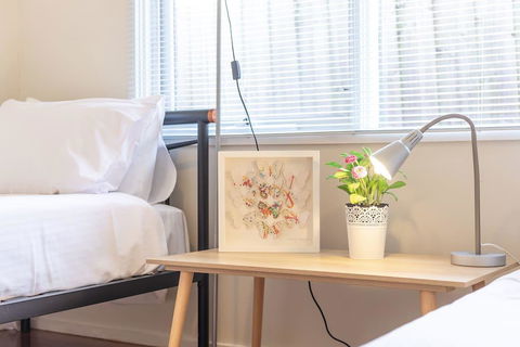 111, Relaxing Family Getaway In Burwood - Travel Search 2