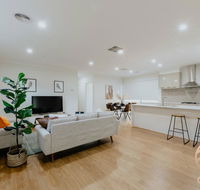 118 Refreshing 3BR Werribee Family House - Travel Search