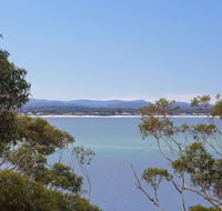 12 'Thurlow Lodge' 6 Thurlow Avenue - water views pool and central location - Cruises Travel