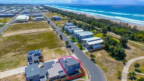 12 Sunfish Lane Beachshack - Travel Search 0