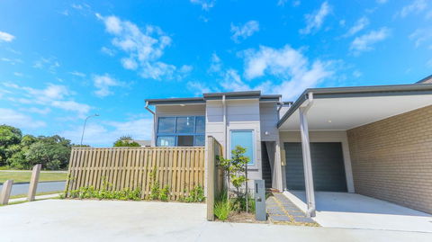 12 Sunfish Lane Beachshack - Travel Search 2