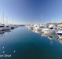 13 'The Poplars' 34 Magnus Street - ground floor unit and pool in complex - Cruises Travel