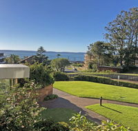 15 'The Commodore' 9-11 Donald Street - great unit only a short walk to CBD - Cruises Travel