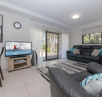 16 'Carindale' 19-23 Dowling St - Ground floor Foxtel Pool and Tennis Court - Cruises Travel