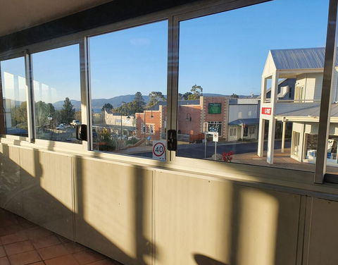 17 Lakeview Plaza - Tourism Guide 0