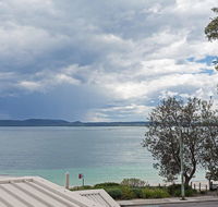 2 'Sunnie Belle' 3 Victoria Parade- water views over Nelson Bay foreshore - Cruises Travel