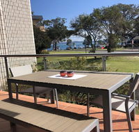 2 'Villa Ellisa' 8-10 Columbia Cl - Beautiful water views  directly across to Little Beach - Cruises Travel