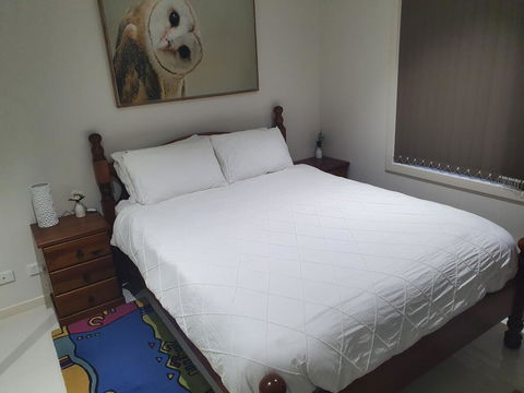 2 BDR Sea View Guest House - Travel Agents 1