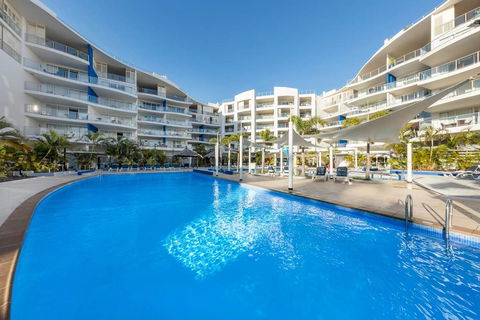 2 BDR/Apt/Foxtel/WiFi/Pool/parking/Spa/Hervey Bay - Travel Search 3