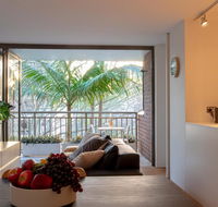 2 Bedroom Apt in Potts Point with Parking - Cruises Travel