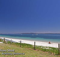 2/11a Christmas Bush Avenue - fantastic townhouse close to Dutchies Beach - Cruises Travel