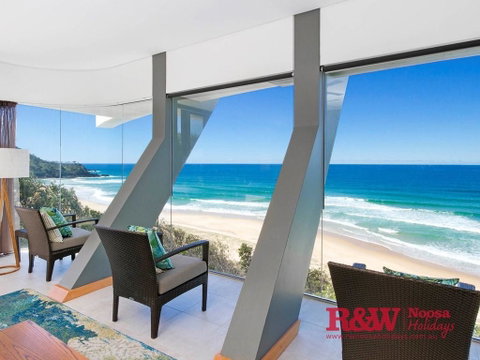 20 Arakoon Crescent - Tourism Guide 1