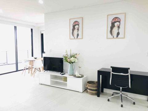 208 Kalina Apartments 2 Bedrooms - Travel Agents 1