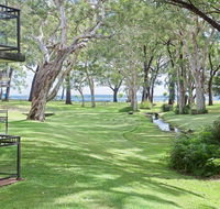 23 'Bay Parklands' 2 Gowrie Avenue - Little Beach air con Pool  tennis court - Cruises Travel