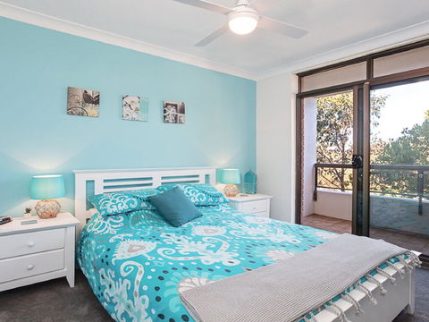 23 'The Commodore' 9-11 Donald Street - Delightful Unit With Gorgeous Water Views - Cruises Travel 1