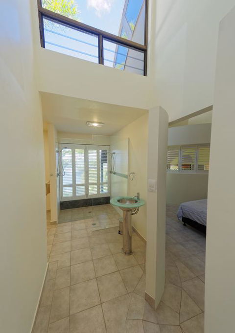 230 Scenic Drive - Cruises Travel 3