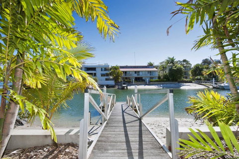 24 Cooran Court - Tourism Guide 0