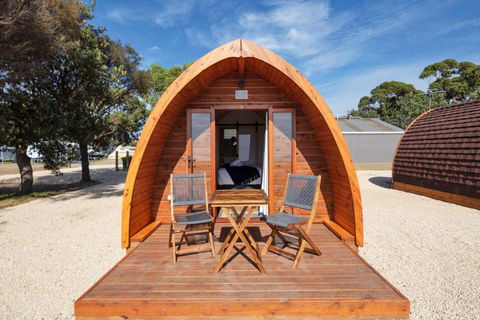 Bellarine Bayside Portarlington - Tourism Guide 2